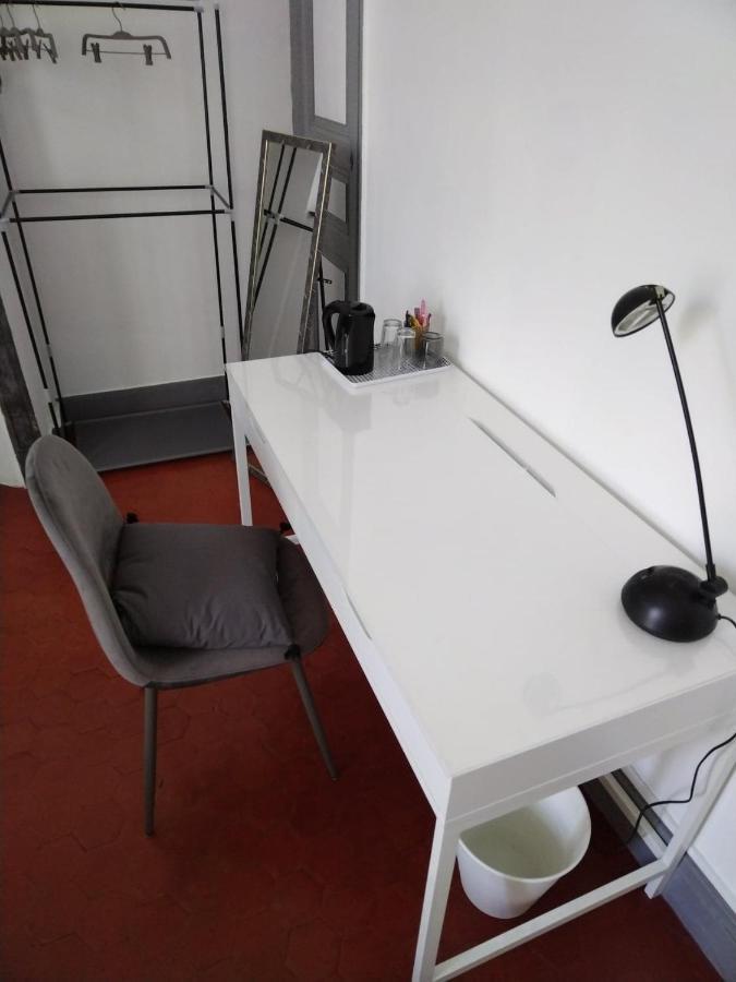 QUARTIER DES CREATEURS la plaine cours julien chambre privée dans appartement Marseille Extérieur photo
