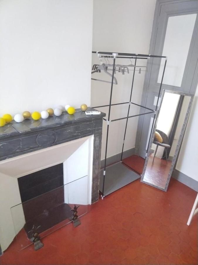 QUARTIER DES CREATEURS la plaine cours julien chambre privée dans appartement Marseille Extérieur photo